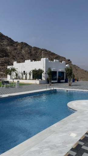 Moon night resort